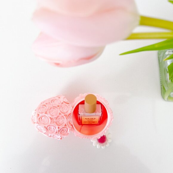 Rose-Covered Easter Eggs โ Handcrafted Party Favors, Spring Decor, Wedding Gifts - Picture 5 of 10